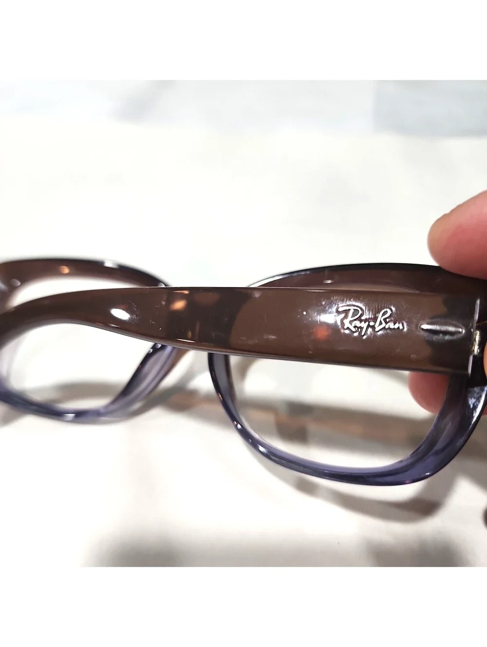 Ray-Ban very good